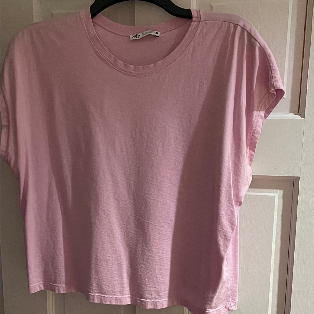 Zara Light Pink purplish Short Sleeve Tee in size small